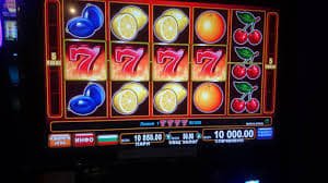 8mbet app